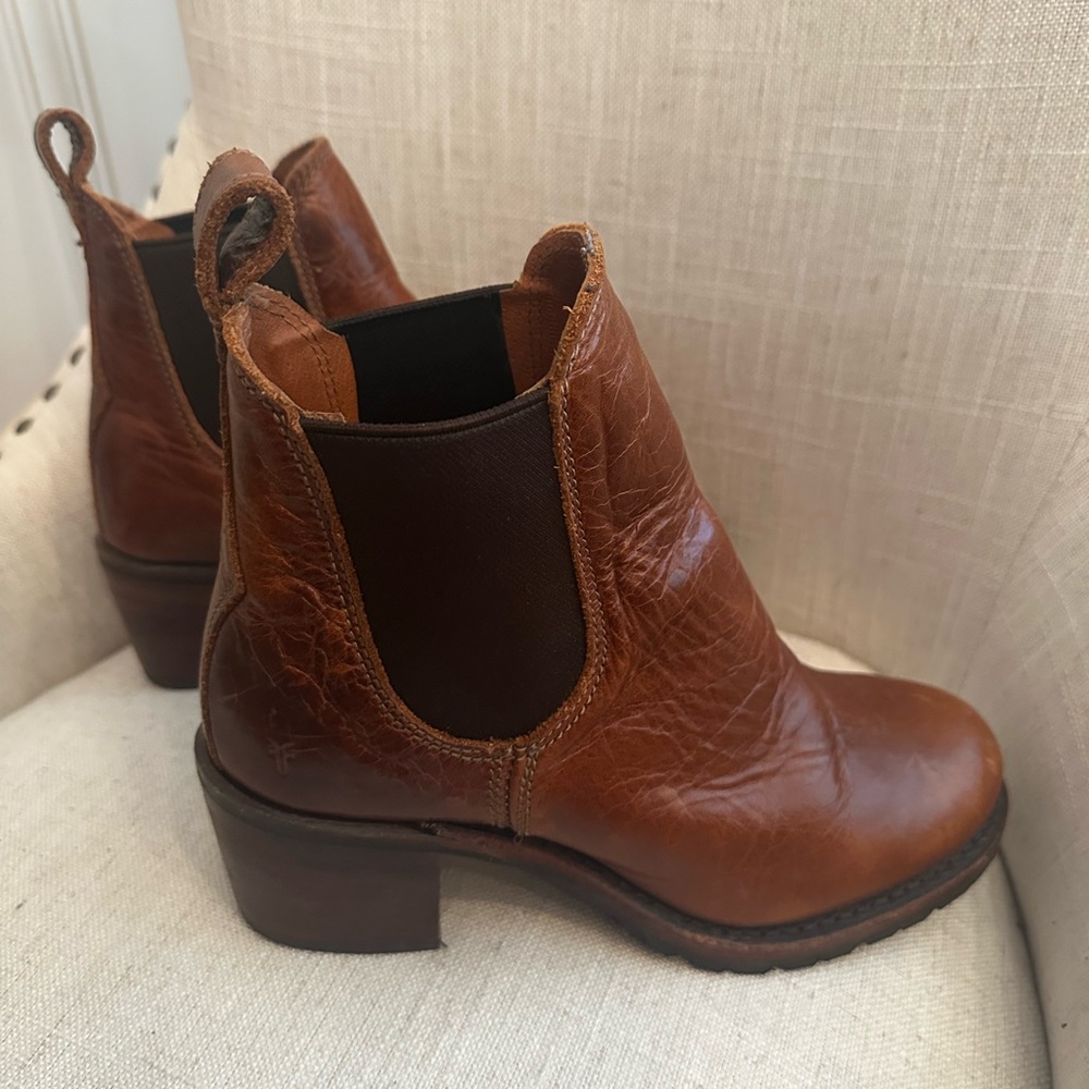Frye Sabrina Brown Leather Chelsea Ankle Boots